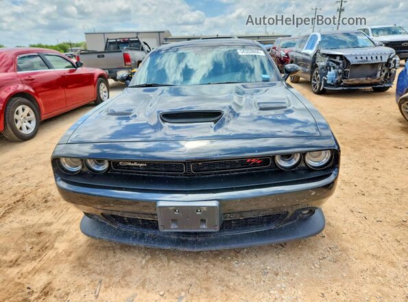 2C3CDZFJ8LH235918 2020 DODGE CHALLENGER Black Front view