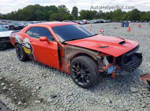 2C3CDZFJ8MH637939 2021 DODGE CHALLENGER Orange Передня права чверть