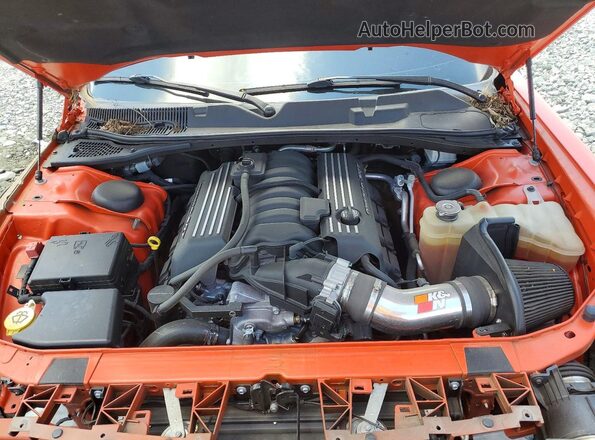 2C3CDZFJ8MH637939 2021 DODGE CHALLENGER Orange Вид задньої частини салону