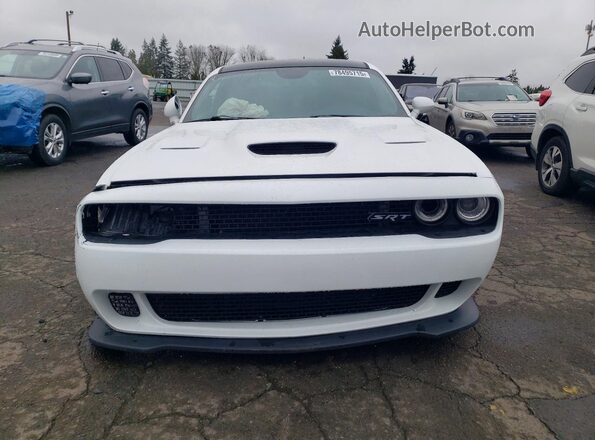 2C3CDZFJ9JH154634 2018 DODGE CHALLENGER White Դիմացի տեսք
