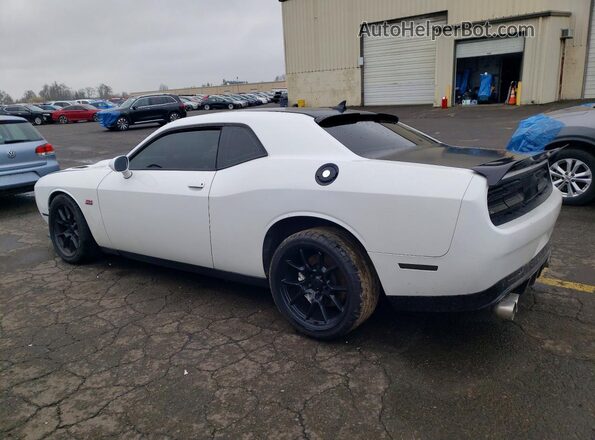 2C3CDZFJ9JH154634 2018 DODGE CHALLENGER White Հետևի ձախ