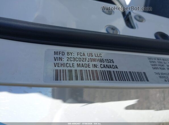 2C3CDZFJ9MH651526 2021 DODGE CHALLENGER White Widok komory silnika