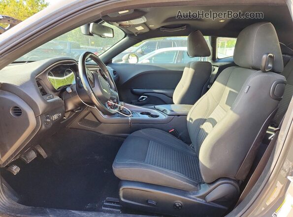 2C3CDZGG4KH709042 2019 DODGE CHALLENGER Gray Widok wnętrza z przodu