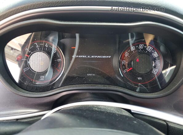 2C3CDZGG5JH252773 2018 DODGE CHALLENGER Gray ხელსაწყოთა პანელის ხედი