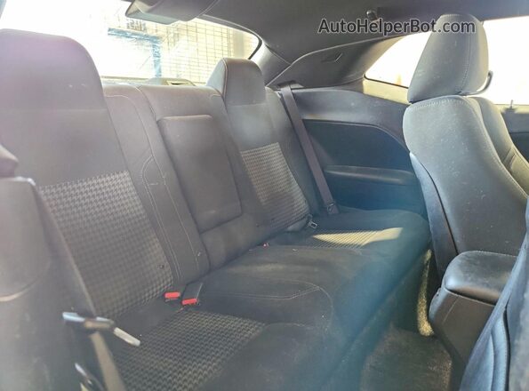 2C3CDZGG8KH684694 2019 DODGE CHALLENGER Blue Հետևի նստատեղերի տեսք