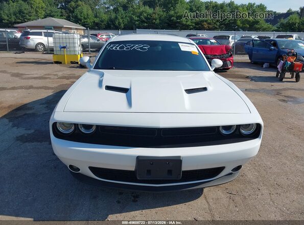 2C3CDZGGXKH547272 2019 DODGE CHALLENGER White Вид щитка приладів
