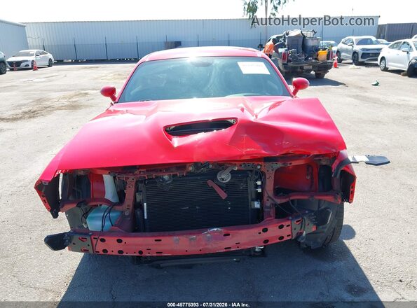 2C3CDZJG1NH257872 2022 DODGE CHALLENGER Red Rear interior view