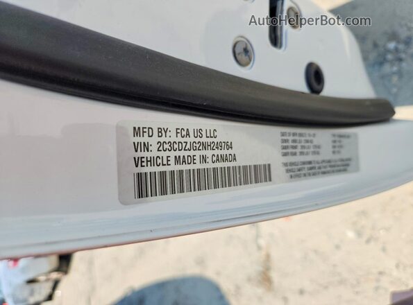 2C3CDZJG2NH249764 2022 DODGE CHALLENGER Белый Вид подкапотного пространства
