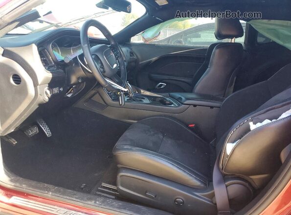 2C3CDZJG2PH543412 2023 DODGE CHALLENGER Red Widok wnętrza z przodu