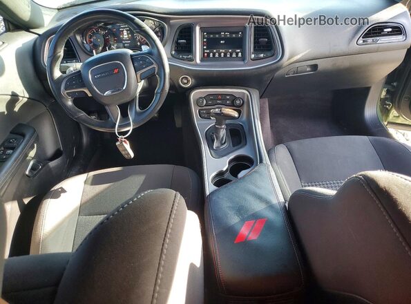 2C3CDZJG3KH551494 2019 DODGE CHALLENGER Green Առջևի վահանակի տեսք