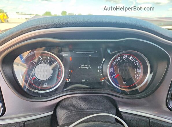 2C3CDZJG3NH159779 2022 DODGE CHALLENGER Burgundy Vista del cuadro de instrumentos