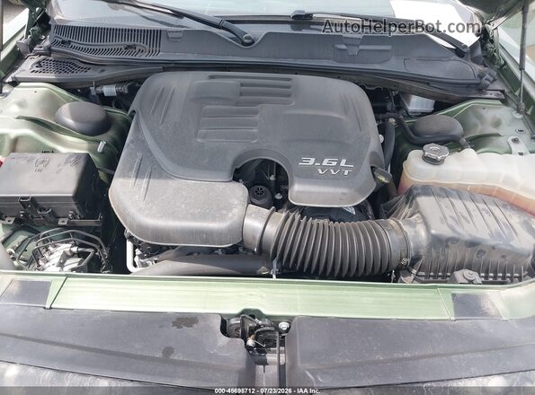2C3CDZJG9PH549952 2023 DODGE CHALLENGER Зеленый Вид сзади
