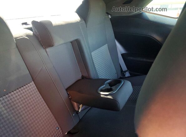 2C3CDZJGXMH664488 2021 DODGE CHALLENGER Maroon Rear seats view