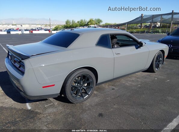2C3CDZJGXPH685622 2023 DODGE CHALLENGER Gray Trasero derecho