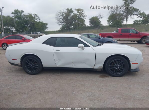 2C3CDZKG4KH504411 2019 DODGE CHALLENGER White Vista interior trasera