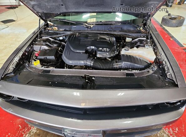 2C3CDZKG5NH151956 2022 DODGE CHALLENGER Gray Rear interior view