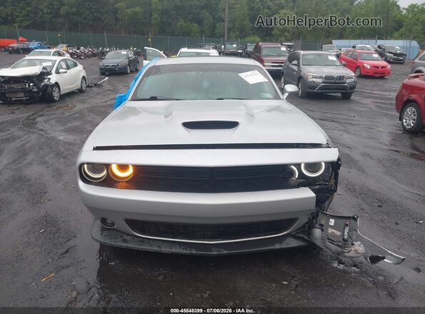 2C3CDZKG8NH156729 2022 DODGE CHALLENGER Silver Widok wnętrza z tyłu