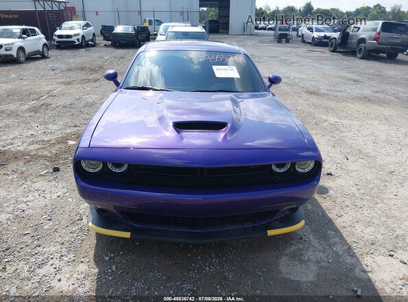 2C3CDZKG8PH682748 2023 DODGE CHALLENGER Purple Vista del cuadro de instrumentos