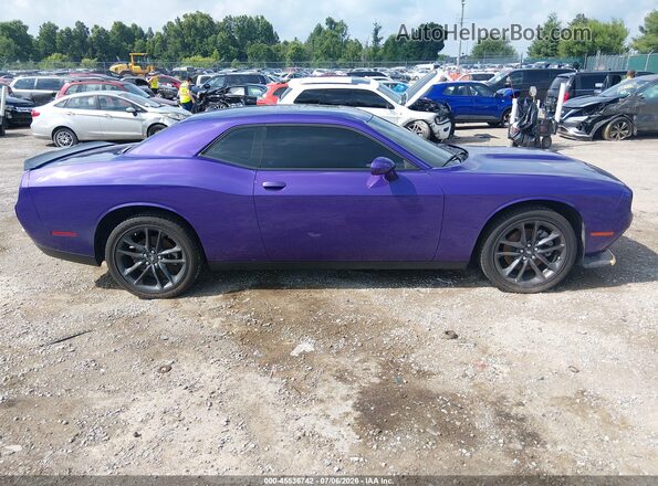 2C3CDZKG8PH682748 2023 DODGE CHALLENGER Purple Vista interior trasera