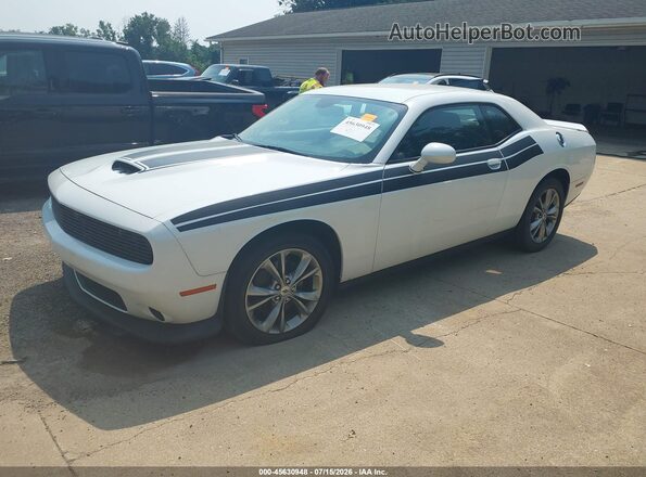 2C3CDZKG9LH152704 2020 DODGE CHALLENGER White Front left