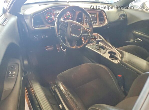 2C3CDZKGXKH570512 2019 DODGE CHALLENGER Черный Вид панели приборов