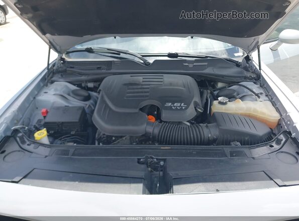 2C3CDZKGXLH207113 2020 DODGE CHALLENGER Gray Widok z tyłu