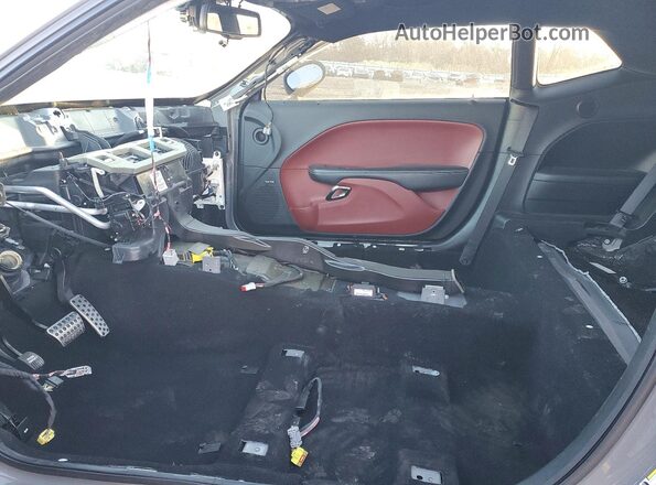 2C3CDZL91KH605177 2019 DODGE CHALLENGER Gray Vista interior delantera