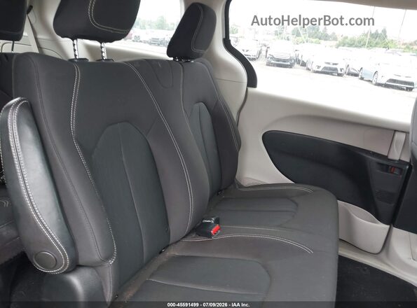 2C4RC1AG2LR193200 2020 CHRYSLER VOYAGER White Vista de la etiqueta del VIN