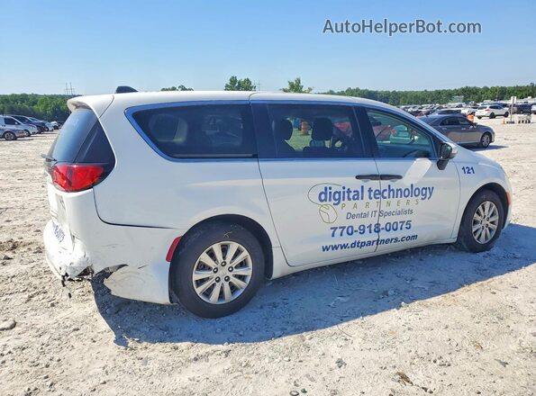2C4RC1AG7LR141738 2020 CHRYSLER VOYAGER White Задня права чверть