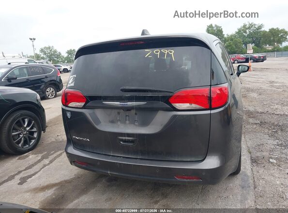 2C4RC1AGXJR355877 2018 CHRYSLER PACIFICA Gray 