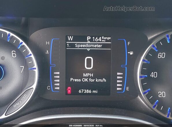 2C4RC1AGXLR181764 2020 CHRYSLER VOYAGER Gray 