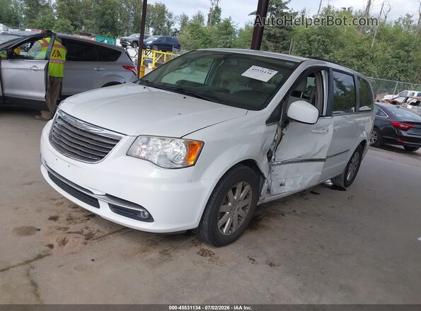 2C4RC1BG0GR223251 2016 CHRYSLER TOWN & COUNTRY White Передня ліва чверть