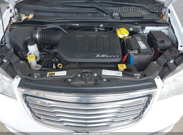 2C4RC1BG0GR223251 2016 CHRYSLER TOWN & COUNTRY White Вид ззаду