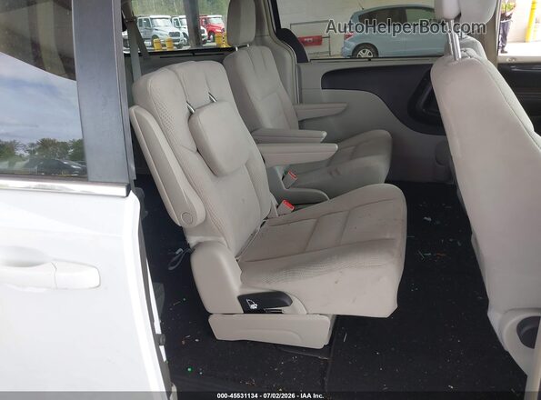 2C4RC1BG0GR223251 2016 CHRYSLER TOWN & COUNTRY White Вид наклейки з VIN-кодом