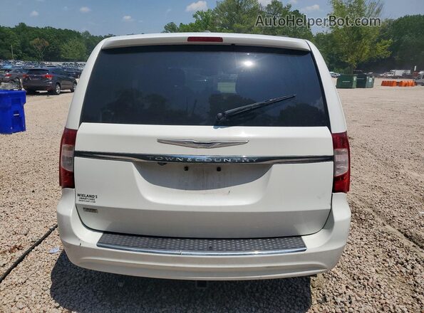 2C4RC1BG0GR294725 2016 CHRYSLER TOWN Белый Вид сзади