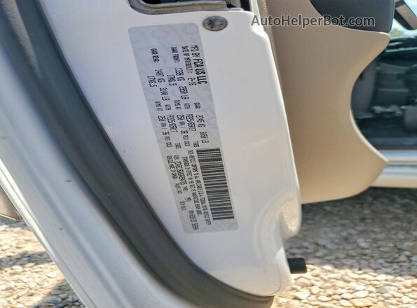 2C4RC1BG0GR294725 2016 CHRYSLER TOWN Белый Вид наклейки с VIN-кодом