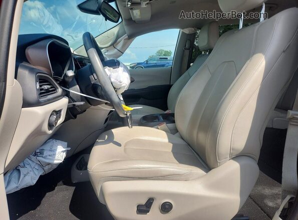 2C4RC1BG0HR512227 2017 CHRYSLER PACIFICA Burgundy Front interior view