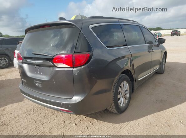 2C4RC1BG0HR530596 2017 CHRYSLER PACIFICA Gray Trasero derecho