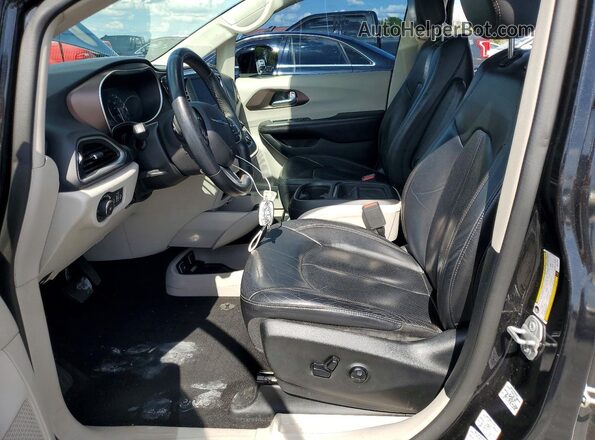 2C4RC1BG0JR217781 2018 CHRYSLER PACIFICA Black Սալոնի դիմացի տեսք
