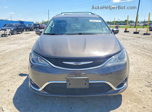2C4RC1BG0JR352565 2018 CHRYSLER PACIFICA Gray წინა ხედი