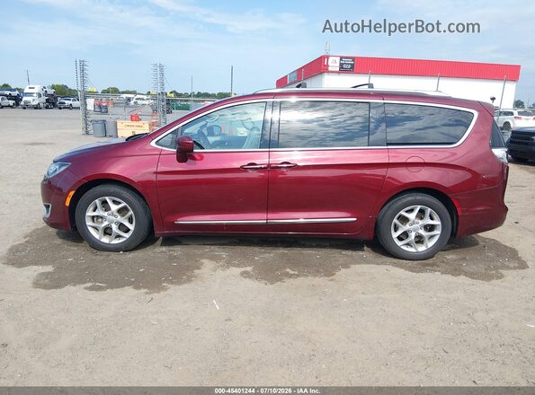 2C4RC1BG0KR733575 2019 CHRYSLER PACIFICA Red Панорамний вид салону 360°