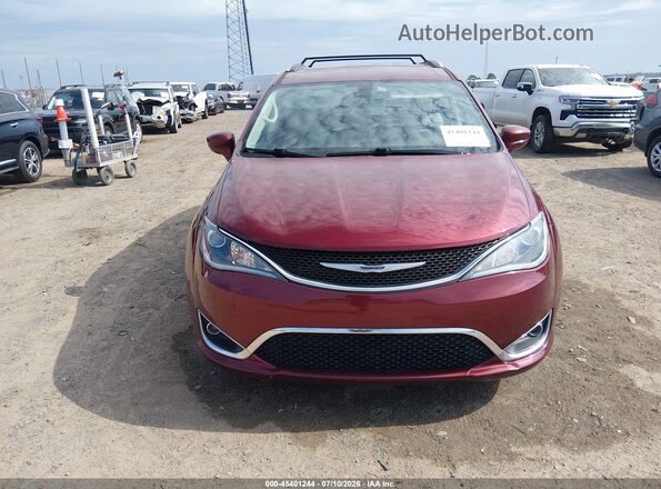 2C4RC1BG0KR733575 2019 CHRYSLER PACIFICA Red Вид щитка приладів