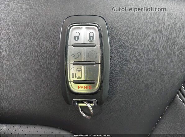 2C4RC1BG0TR197793 2026 CHRYSLER PACIFICA Белый Вид панели приборов