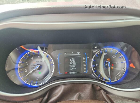2C4RC1BG1HR687859 2017 CHRYSLER PACIFICA Красный Вид щитка приборов