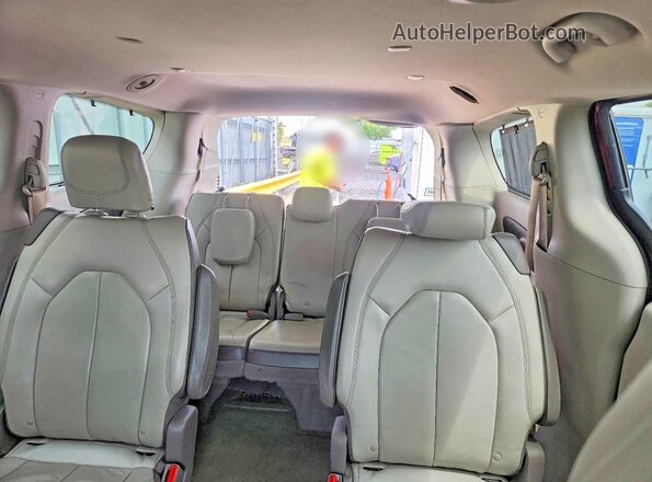 2C4RC1BG1HR687859 2017 CHRYSLER PACIFICA Красный Вид задних сидений