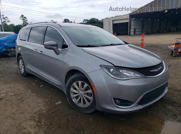 2C4RC1BG1JR217692 2018 CHRYSLER PACIFICA Silver Առջևի աջ