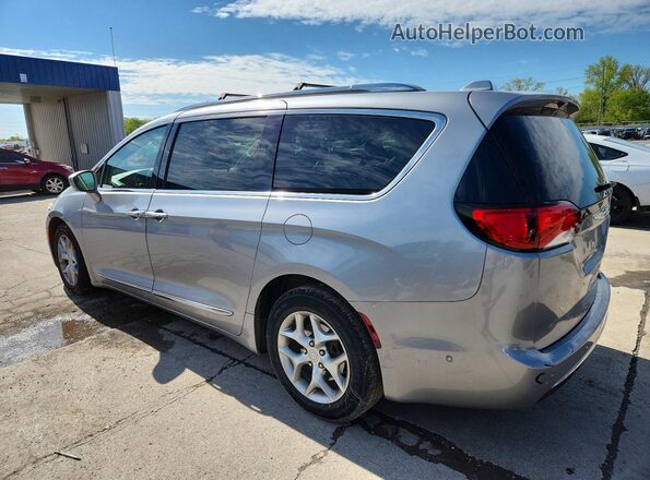 2C4RC1BG1JR333409 2018 CHRYSLER PACIFICA Серебряный Задняя левая четверть