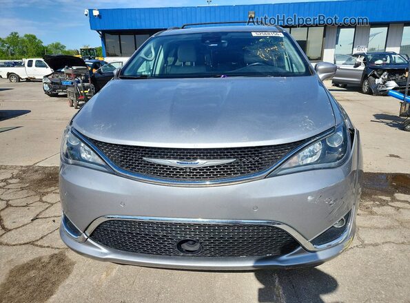 2C4RC1BG1JR333409 2018 CHRYSLER PACIFICA Серебряный Вид спереди