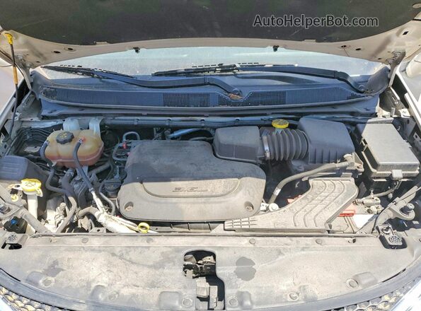 2C4RC1BG1KR668347 2019 CHRYSLER PACIFICA Cream Vista del compartimento del motor
