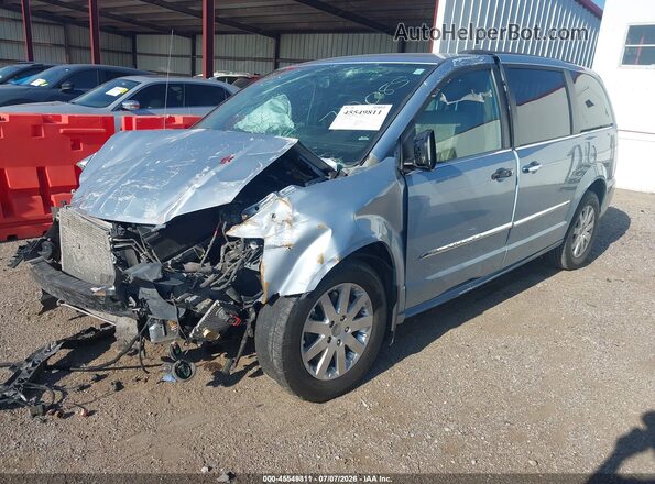 2C4RC1BG2GR255389 2016 CHRYSLER TOWN & COUNTRY Light Blue Front left